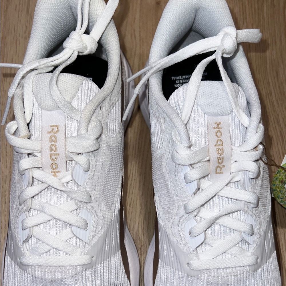 NWT - Reebok Energen Tech Plus Women's White & Gold Running/Course Athletic Shoe - Picture 15 of 15